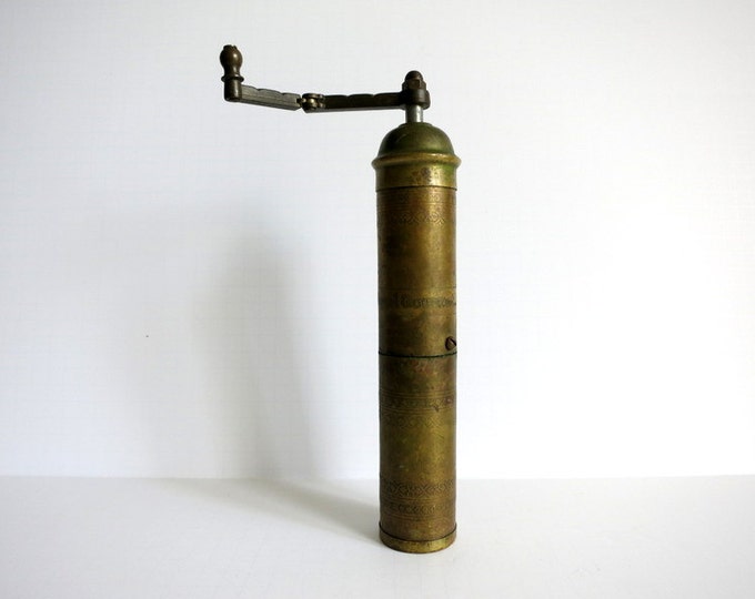 Vintage Brass Pepper Mill Pepper Grinder Spice Grinder Frugal Gourmet