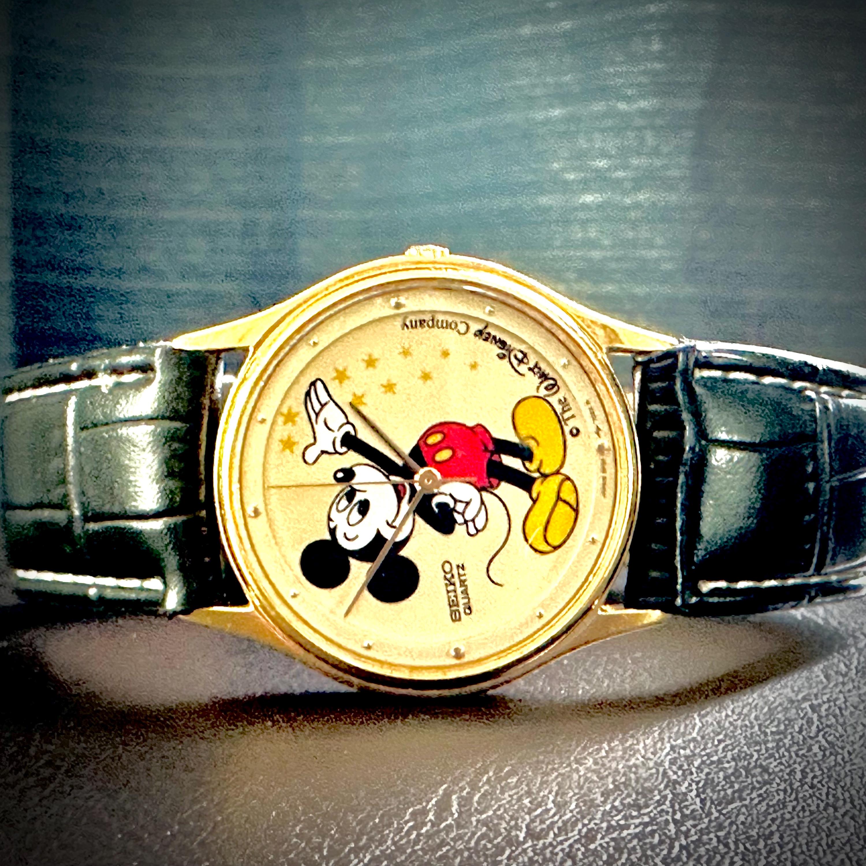 50% OFF! Vintage Disney Mickey Seiko Leather Band Working