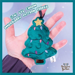 ITH Christmas Tree Charm (Embroidery File 4x4)  | Adorable Christmas Tree Holiday In The Hoop | With Photo Tutorial,Beginner Friendly