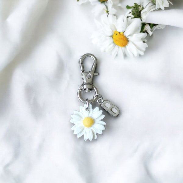 White Daisy Flower with Initial Charm | Personalized Jewelry | Handmade Gift Present | Flower Girl | Cute Adorable | 80s 90s | BIG SALE