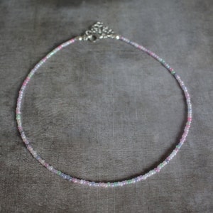 Gargantilla de cuentas de vidrio de colores pastel arcoíris / Collar de joyería hecho a mano, regalo presente / Liquidación Amor de verano / Arcoíris rosa / CS-109