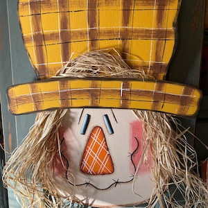 Scarecrow door hanger, Front door decor, Porch decor, Fall door hanger personalized