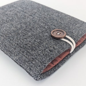 Kindle Sleeve, iPad Mini Sleeve, Kindle Paperwhite, Oasis Sleeve, Padded eReader, Fire HD, Tablet Cover - Herringbone and Spice
