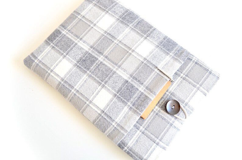 Linen Market Tablet Sleeve
