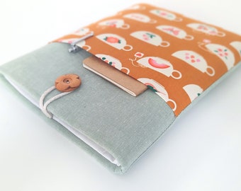 Seafoam and Tea Kindle Sleeve Kobo Libra, Clara 2e Kindle Oasis 7", Paperwhite 6.8 Cover Pouch, Padded with Pocket - Teacups