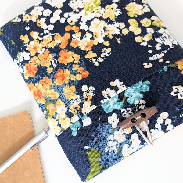 eReader Sleeve, Kindle Paperwhite Pouch, 7 inch Oasis Sleeve, Kobo Libra, Clara 2e, Kindle Case - Blooming