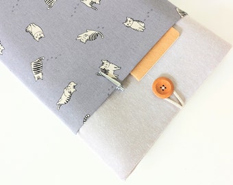 Gray Cats MacBook Case , Lavender Linen Blend Custom Sized Laptop, Surface, MacBook Air / Pro 11.6" 13" 14" 15.6, 16", Padded with Pocket