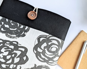 Handmade Linen Laptop Sleeve – Rose Scribble Print, Custom Fit
