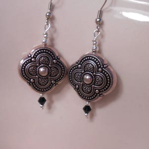 Chunky Light weight Metallic Silver Earrings Item No. 664