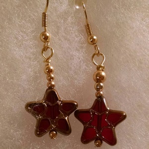 Red Star Glass Beaded Earrings Item No. 41