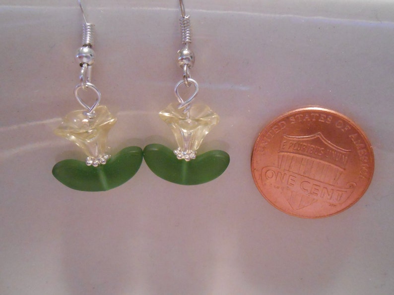 Yellow Tulip Earrings Item No. 13 image 2