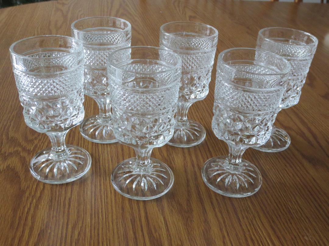 thumbnail image 2 of Vintage Anchor Hocking Wexford Diamond Pattern Drinkware Glasses – YOUR CHOICE Of Piece – Mid-Century Modern Clear Glass 2 of 4