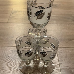 Vintage Set Of 4 Libbey Frosted Silver Leaf Ball Stemmed Water Wine Goblets, 8 Ounce Silver Leaf Glasses, Mid Century Glassware