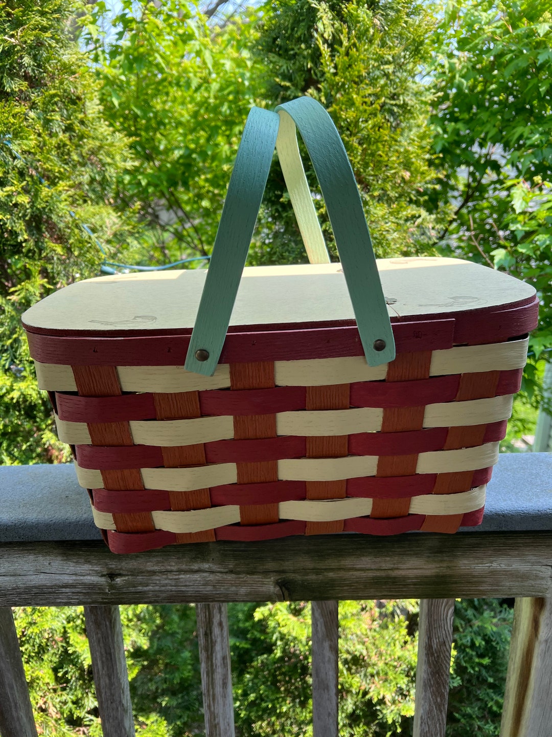 Vintage Woven Wood Picnic Basket With Lid, Vintage Wooden Picnic Basket