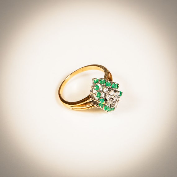 Diamond and Emerald 14K gold ladies ring; Vintage… - image 4