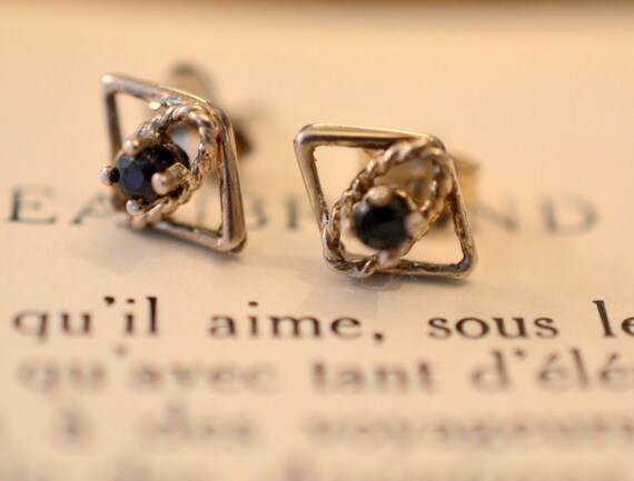 Tiny Vintage Sterling Stud Earring, Simulated Sap… - image 1