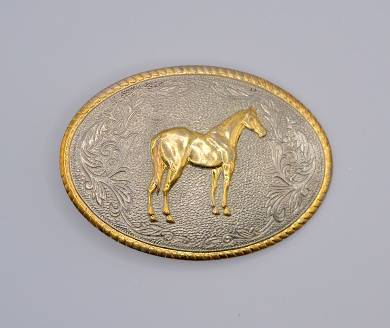 Vintage Heritage Collection by AMINCO Horse Motiff Belt Buckle Silver