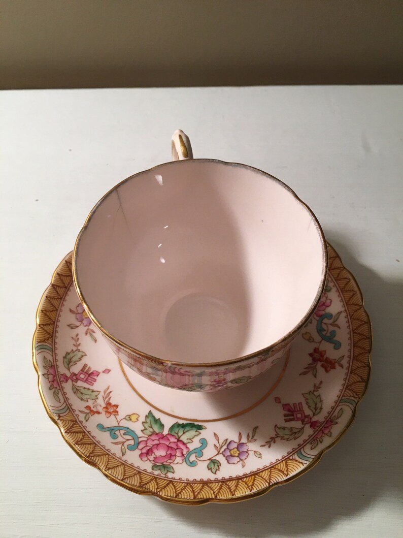 Tuscan Fine Bone China #8227h Cup and Saucer Made in England