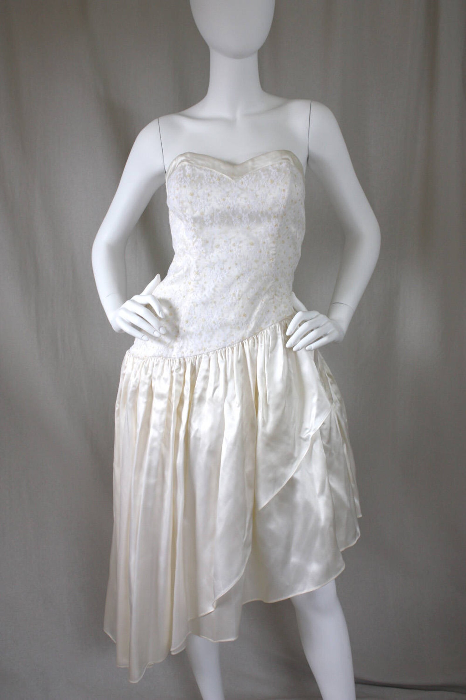Ivory Gunne Sax by Jessica Mcclintock Strapless 80s/90s Asymmetrical ...