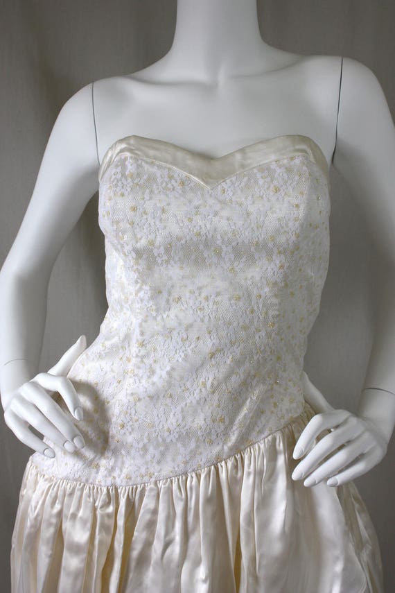 Ivory Gunne Sax by Jessica McClintock Strapless 80s/9… - Gem