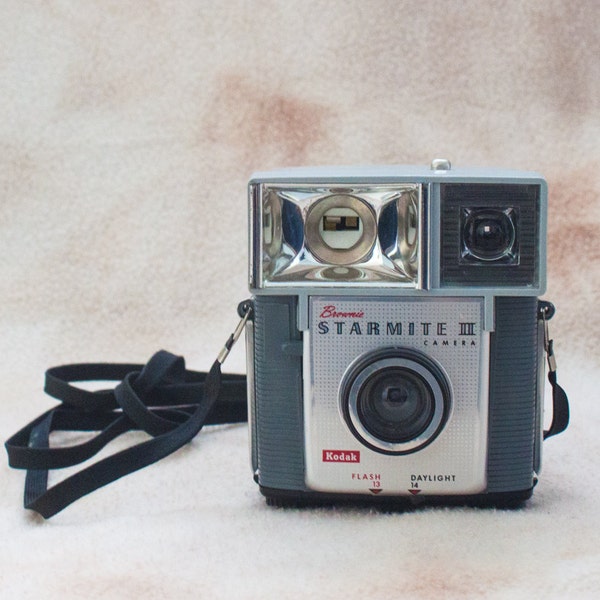 Kodak Brownie Starmite II Camera circa 1964
