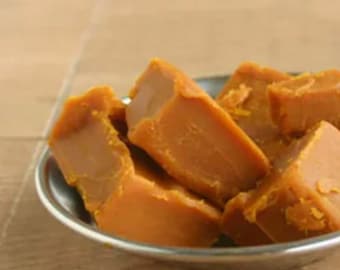 Tuberose Wax, 25 gms (.88oz), Polyanthes Tuberosa, India