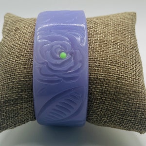 Lavender Etched Resin Bracelet |  Lavender Bangle | Vintage Resin Bangle | Resin Jewelry | Lavender and Green | Purple | Chunky Bracelet