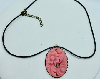 Vintage Resin cameo choker leather necklace. 90s grunge inspired. Hand made