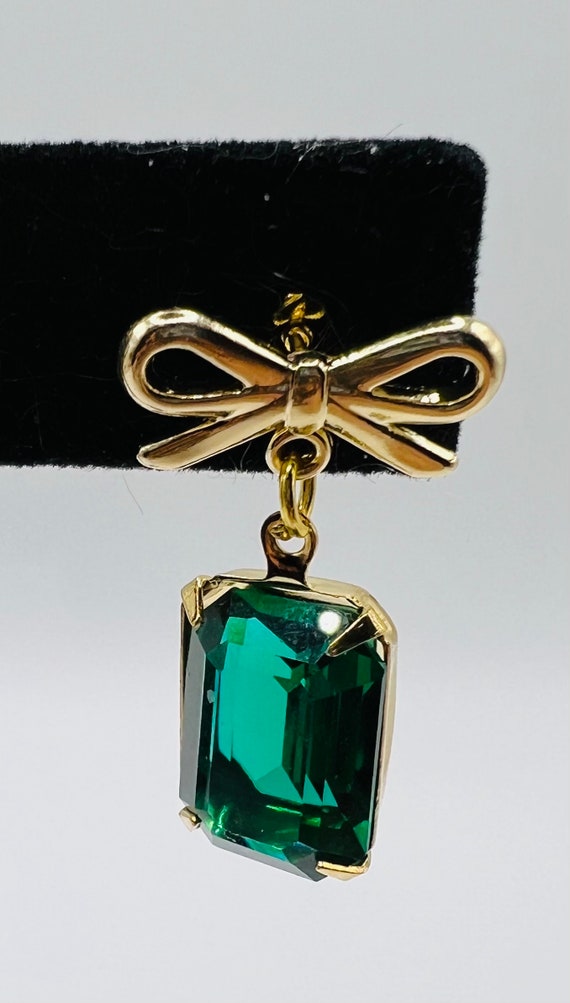 Flawless, Vintage faceted Emerald Stone Swarovski 