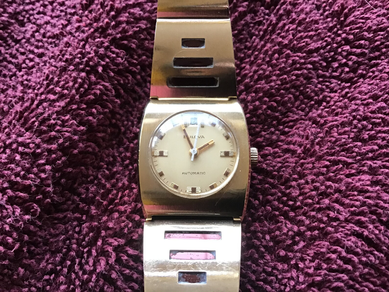 vintage bulova swiss watch