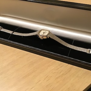 Vintage Swiss Wittnauer Womans watch