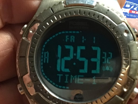 Fossil “The Brain” chronograph watch, with box an… - image 1