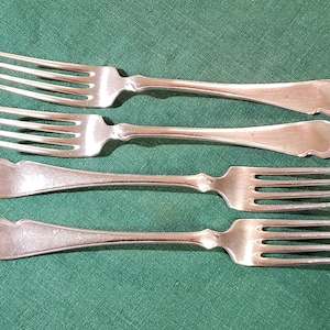 4 antika konstgafflar Krupp Berndorf österrikiska silverpläterade - monogram