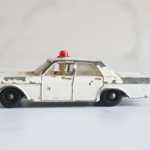 1960s Matchbox Ford Galaxie 55/59 Police Car Lesney Diecast Car