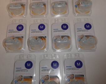 Lot of 11 New Philips Respironics Nuance Pro Gel Pillow Nasal Medium 1105174