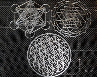 Mini Sacred Geometry Drafting Template in Lasercut Acrylic - Choice of Flower of Life, Metatron's Cube, or Sri Yantra - Rigid Stencil