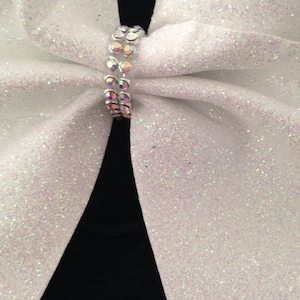 Cheer bow-holographic white super glitter image 2