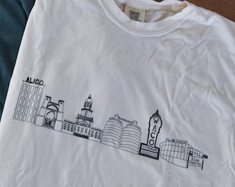 Waco Texas Skyline Unisex Comfort Colors T-shirt in Multiple Colors