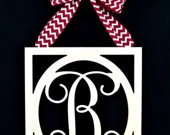 Square door wreath, Monogram door hanger, Everyday wreath, Year Round wreath, Wedding gift, Maroon wreath, Vine monogram