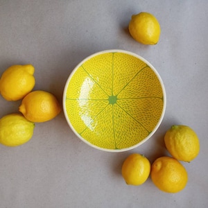 Lemon bowl Big bowl Wide bowl Fruit bowl Ceramic bowl Handmade ceramics Pottery bowl 18sm Soup bowl gift for a friend Sun plate Yellow bowl