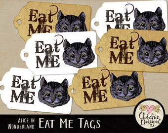 Könnte beinhalten: Satz von sechs weißen und braunen Geschenkanhängern mit einer schwarzen Katze mit einem Cheshire-Grinsen und dem Text "Eat Me". Die Anhänger sind für Alice im Wunderland-Mottopartys konzipiert.