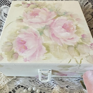 Handpainted trinket, jewelry, dresser, keepsake box 7 x 7 x 4 wooden with shabby vintage style pink roses