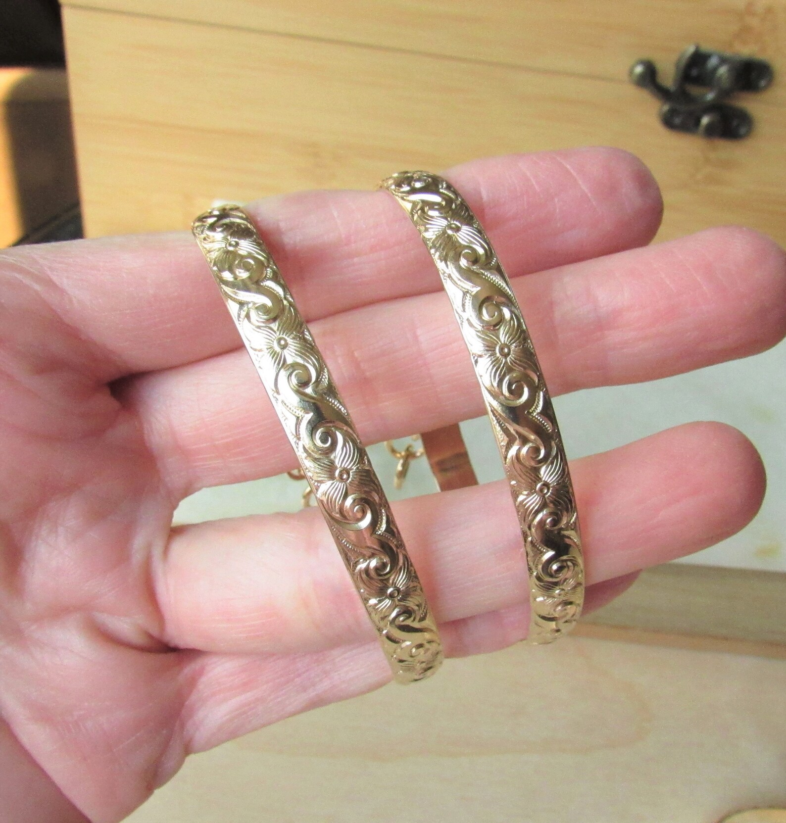 14kt Gold Filled Hawaiian Bangle 6mm Adjustable Cuff Bangle Etsy