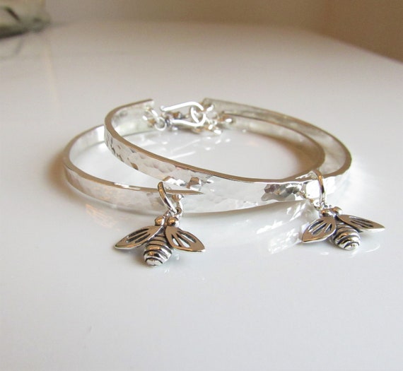 Sterling Silver Bee Bangle Bracelet Friendship Gift Summer Jewelry Adjustable Silver Bracelet Tiny Honeybee Jewelry Beach Jewelry Etsy