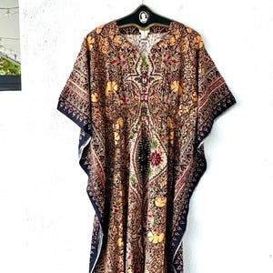 Vintage 70s Hippie Boho Paisley Caftan 1970s Angel Wing Sleeves Batik Dress Beach Swimsuit Cover Up Loungewear
