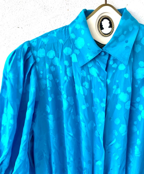 Vintage 80s Silk Collared Strong Shoulder Blue Mi… - image 3