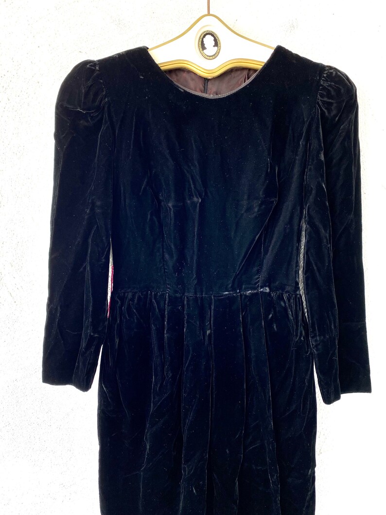 Vintage 80s Black Velvet Strong Shoulders Mini Dress image 5