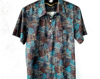 Vintage 70s Mens Hawaiian Disco Shirt // Peacock Feather 1970s Hawaii Top