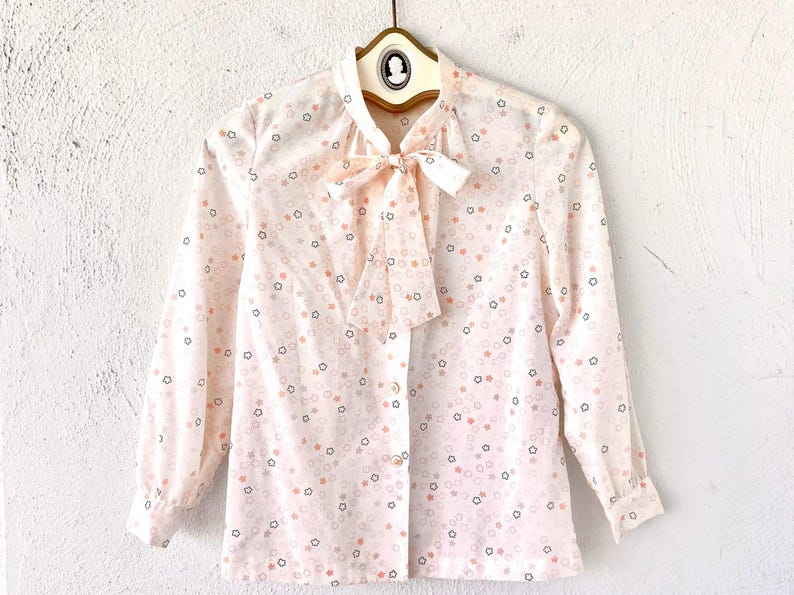 Vintage 50s 60s Floral Bow Tie Collar Shirt White Pink Collared Top image 1