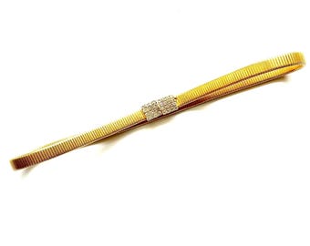 Cintura-gioiello in catena con strass e nappa